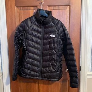 Lightweight down jacket